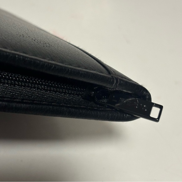 VTG LEED'S Planner Organizer Zip Around Blk. Calculator pen holder outter pocket - Picture 5 of 9